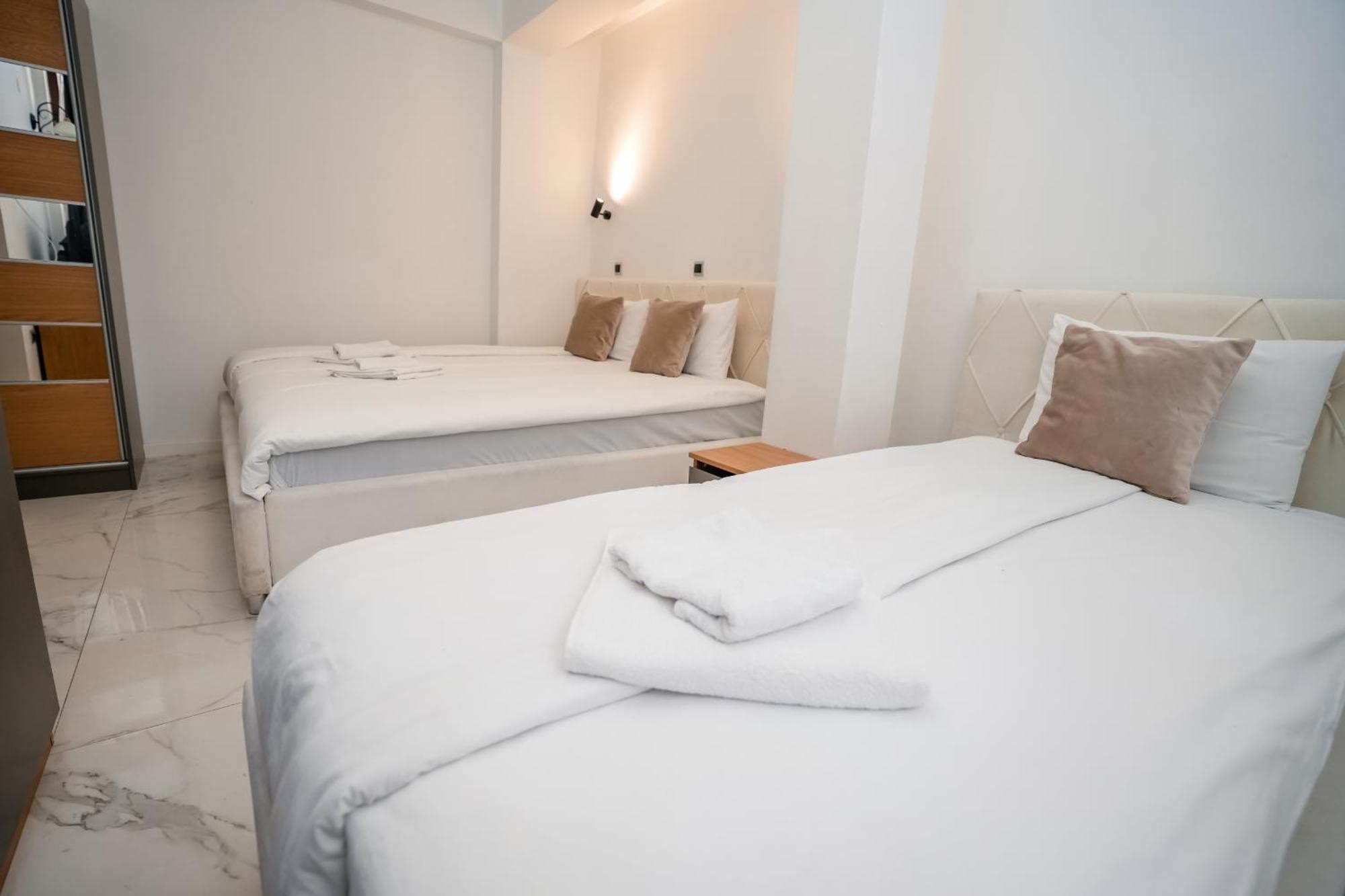 Delago Apartment โอครีด ภายนอก รูปภาพ